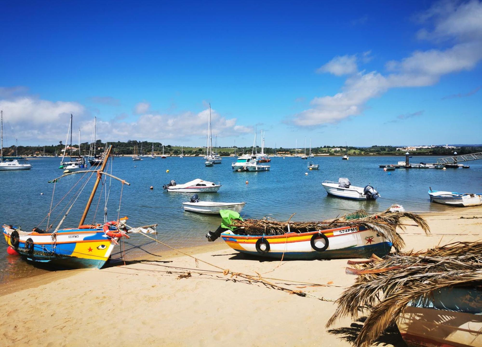 Charming Portuguese Style Apartment, For Rent "Vida A Portuguesa", "Sardinha" Alojamento Local ปอร์ติเมา ภายนอก รูปภาพ